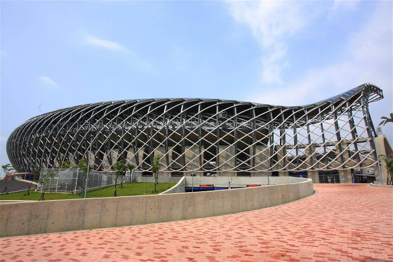 高雄富邦馬拉松的全馬終點，設在國家體育館（世運主場館）。(外交部資料)