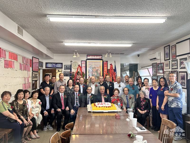 羅省岡州保安堂成立119年暨建樓56週年祭祀典禮大合照