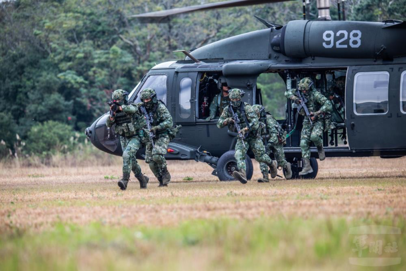 國軍113年第8梯志願士兵即日起至10月30日止，受理網路暨通信報名