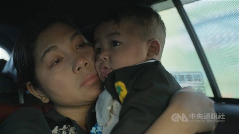 A still from "When The Plane Passes By." Photo courtesy of Serve the People Association in Taoyuan