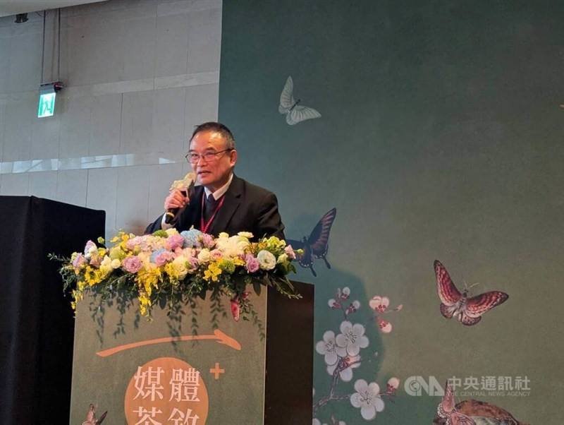 National Palace Museum Director Hsiao Tsung-huang speaks to the press. CNA photo Dec. 24