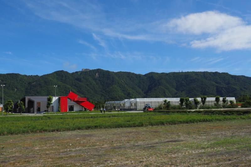 Hualien County has the largest land area growing organic rice in Taiwan.