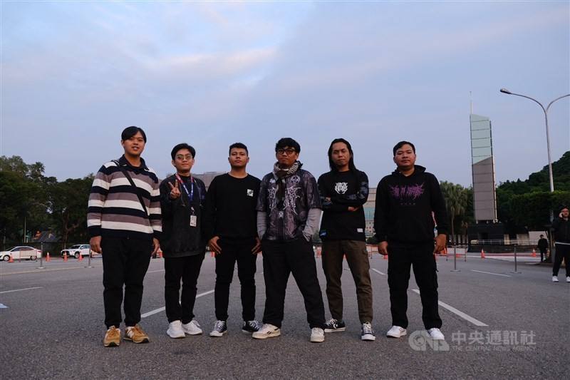 Taiwan-based Indonesian band Jubah Hitam. CNA Photo Dec. 31, 2024