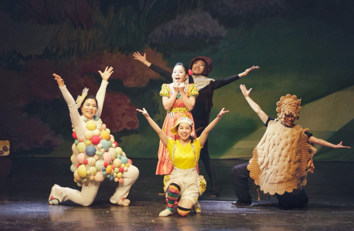 文化總會將上架「蘋果兒童劇團」兩齣兒童劇完整版， 希望藉由兒童劇寓教於樂的方式，家長能安心讓孩子在 家追好劇。 （文總提供）