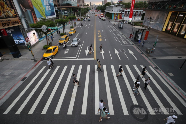 Taiwan sees population drop by 90,000 from last year