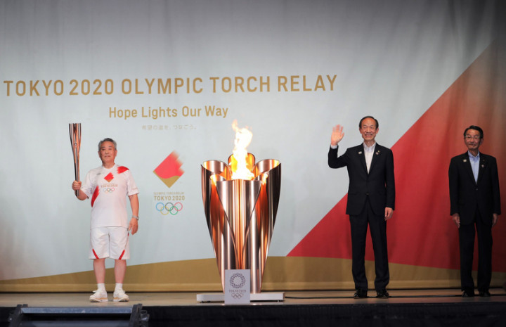 東京奧運23日晚間舉行開幕式。聖火傳遞22日晚上來到 東京都港區，23日上午將在終點站東京都廳舉辦聖火抵達儀式，晚上在東奧開幕式點燃聖火台。