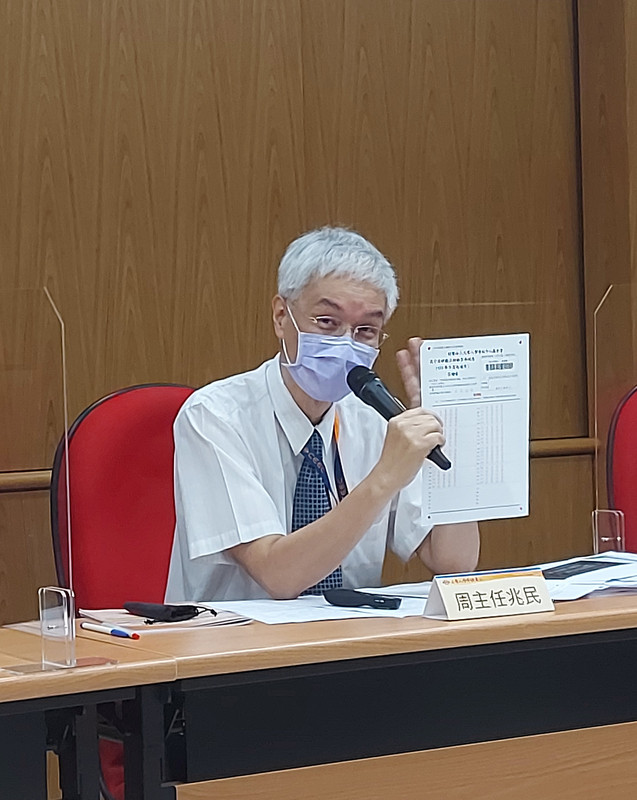 大學入學考試中心主任周兆民16日表示，9月1日至3日舉行學測試辦考試，預計9.4萬學生參與，將採用新式答題卷。
