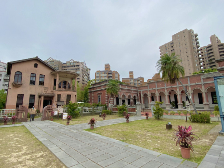 台中市北屯區歷史建築「林懋陽故居」已委外活化，台 中市文資處表示，從今年起到民國115年，委由人文國 際股份有限公司營運，營運方向會結合展演和餐飲，預 計年底開幕。（台中市文資處提供）