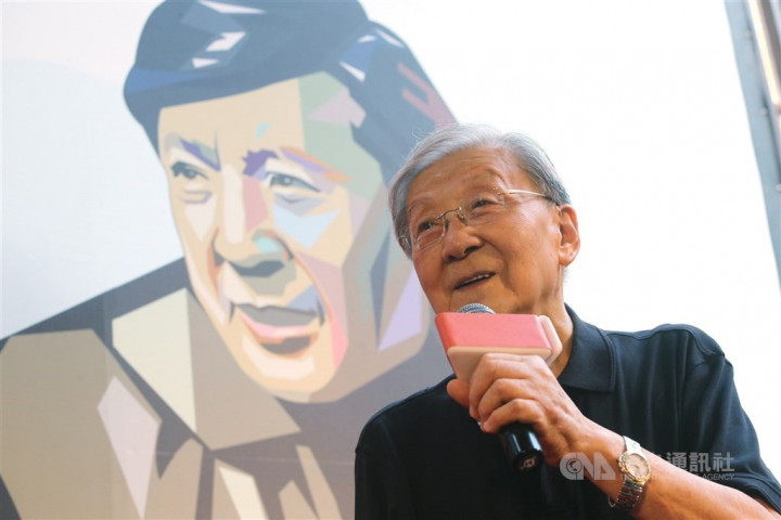 Film director Lee Hsing. 