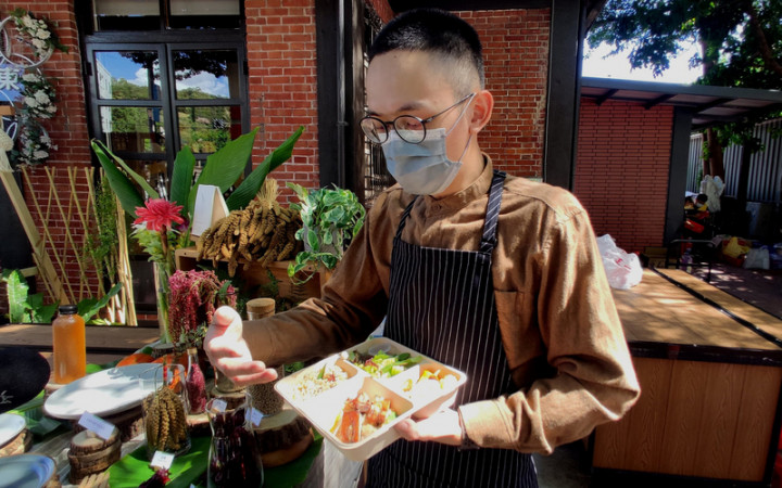 小米、紅藜、樹豆被譽為「南迴三寶」，農糧署邀請廚藝專家，做成餐桌上的健康美食，讓消費者認識這些原鄉珍寶。