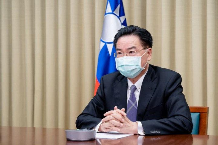 外交部長吳釗燮接受奧地利「標準報」專訪，說明中共對台灣威脅、台美關係及台歐關係等議題