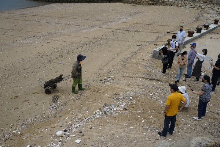 推廣馬祖淡菜知識與漁業養殖文化，西尾半島物產店舉辦淡菜體驗系列活動，帶領體驗民眾體會漁船登岸，理解養殖業者採收、整理淡菜，直至出貨的準備工作，理解淡菜養殖不易