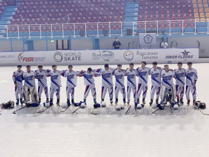 台灣隊排除萬難，遠赴義大利參加世界直排曲棍球錦標賽，是東北亞唯一參賽國家。