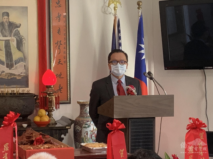 駐洛杉機辦事處副處長林暉程致詞
