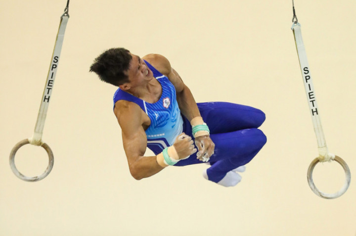 110年全國運動會進行競技體操男子組吊環項目決賽，代表台北市出賽的體操好手唐嘉鴻以14.450分獲得金牌