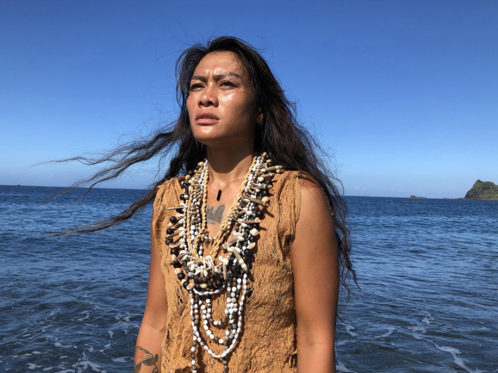 「小島大歌」最新製作的單曲Liswar Zanset（我們的祖先），由台灣金曲獎最佳原住民語專輯獎得主、「漂流出口」主唱Putad（圖）與來自模里西斯歌手Emlyn共同創作。（小島大歌工作室提供）