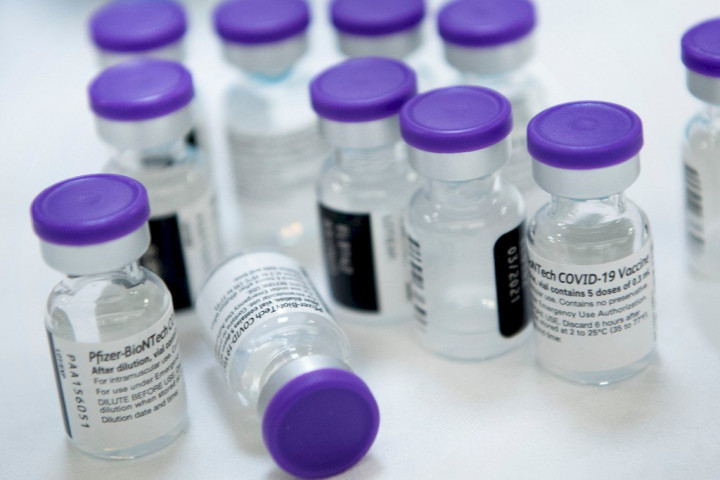 美國輝瑞藥廠(Pfizer)和德國合作夥伴BioNTech生技公司表示，一項第三期試驗的數據表明，他們的COVID-19疫苗加強劑，對抗COVID-19病毒，包括Delta變異株都具有高防護力