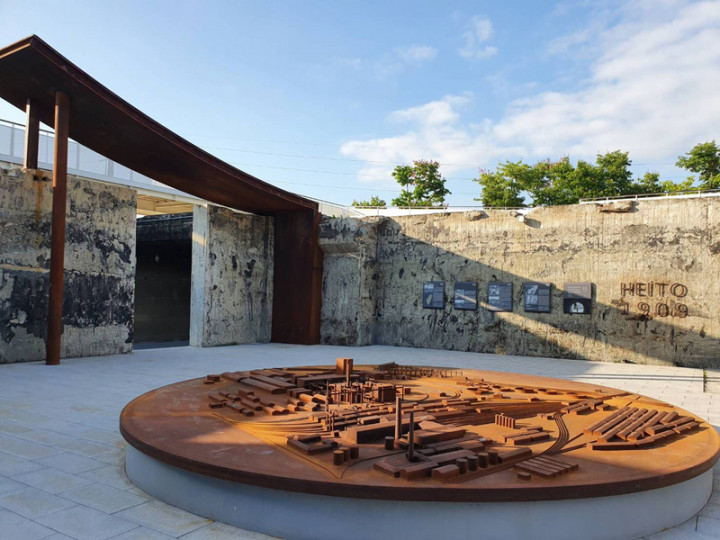 以台糖舊紙漿廠再造的屏東縣民公園，獲得日本國際設計獎及國際景觀建築師協會舉行的亞太區景觀大賞。