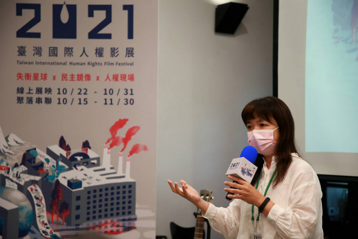 文化部政務次長李靜慧19日出席「2021台灣國際人權影展」活動記者會時表示，人權影展自去年開始嘗試線上播映，希望大眾可突破時間、空間、地點限制，盡情欣賞電影。（文化部提供）