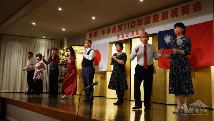 埼玉臺灣總會成員帶來國標舞演出