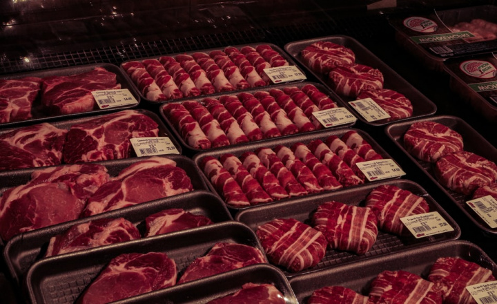 政院：政府部門持續抽驗市售肉品 保障消費者食的安心