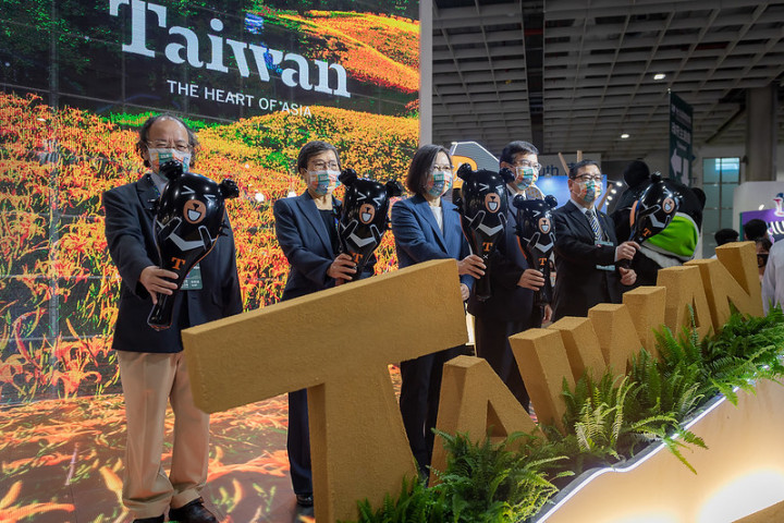 蔡英文總統5日上午出席「2021台北國際旅展開幕典禮」