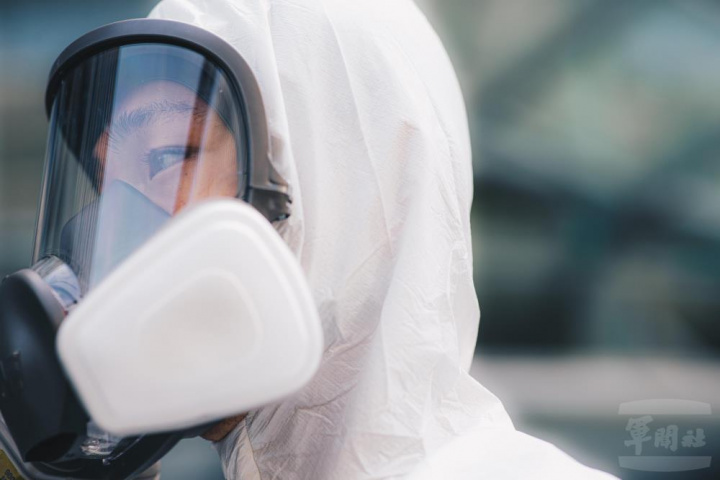 「能戰！全民新視界」最新一集記錄化學兵抗疫。