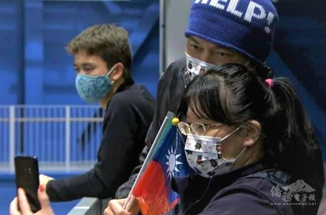 Taiwanese Diaspora group Taiwan Ireland Association went to National Indoor Area to support Wen Chi Hsu