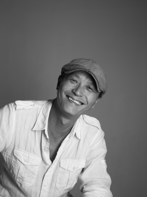 每2年舉辦一次的國家文藝獎8日揭曉得獎名單，戲劇類得主王榮裕表示，很開心可以得這個獎，也要將這個獎項與全體團員共享。（國藝會提供）