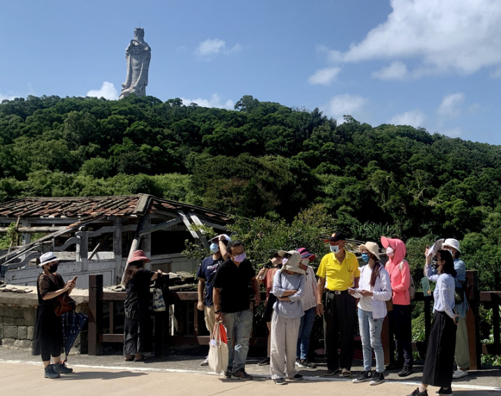 馬港社區發展協會透過人才培訓、耆老訪談、走讀活動，希望發展在地能量記錄自己的歷史，以社區計畫挖掘出馬祖村常民記憶與地方故事。