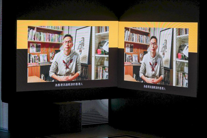 香港紀錄片「時代革命」獲第58屆金馬獎最佳紀錄片，導演周冠威透過影片發表得獎感言。