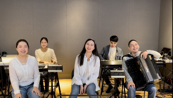 首度由視障音樂團體EyeMusic為疫情而寫的華語歌曲 〈等待世界回心轉意〉正式全球首發。（台北市視障者家長協會音樂發展中心提供）