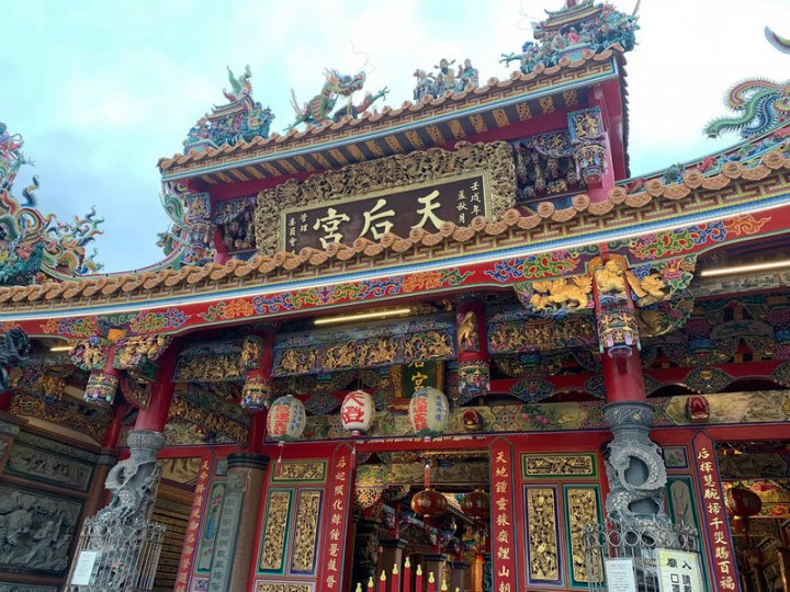 台東天后宮的年度盛事元宵節遶境，董事會決定111年正常舉辦元宵節活動，訂在111年2月15、16日兩天；但屆時如疫情有狀況，不排除停辦的可能。（民眾提供）