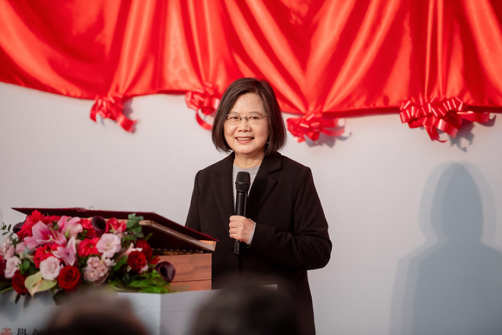 總統出席「國立陽明交通大學產學創新研究學院揭牌典禮」，並致詞