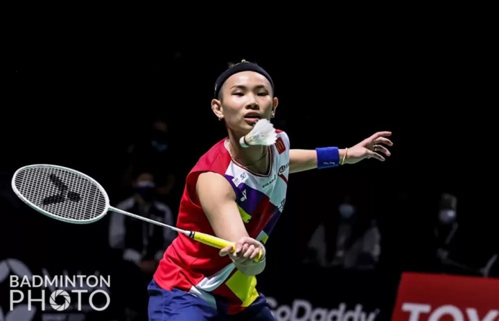 戴資穎（圖）19日在世界羽球錦標賽女單決賽不敵日本選手山口茜，以銀牌作收，追平台灣選手紀錄