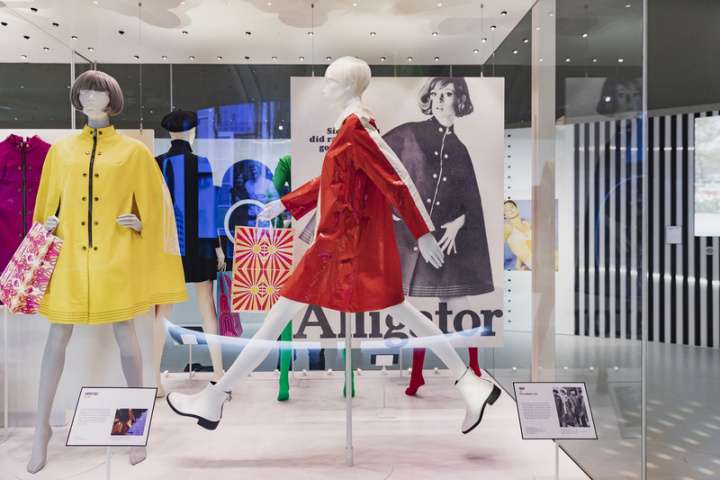 1960年代英國代表性時尚設計師瑪莉官，被視為迷你裙風潮靈魂人物之一，台北市立美術館將於2022年5月推出「瑪莉官回顧展」。（維多利亞與亞伯特博物館、北美館提供）