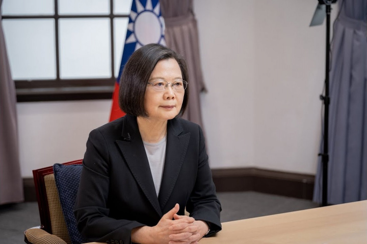 President Tsai addresses 2021 Asia Democracy and Human Rights Award ceremony