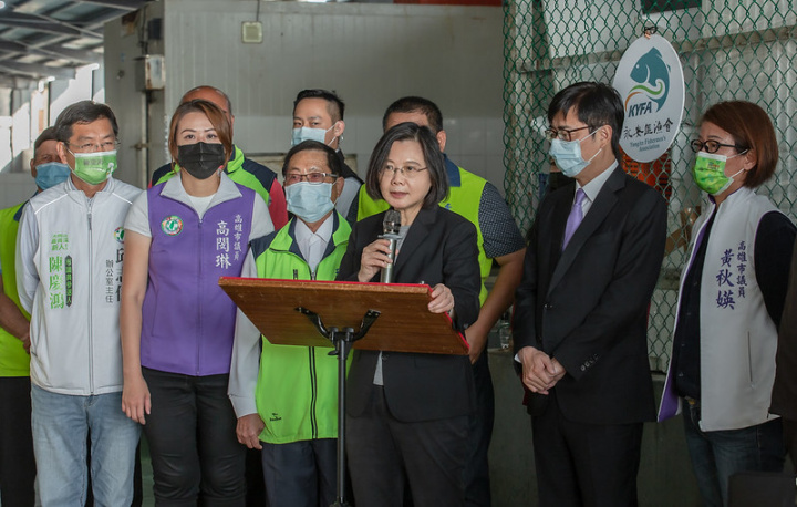 總統訪視「永安石斑養殖漁業」，並致詞