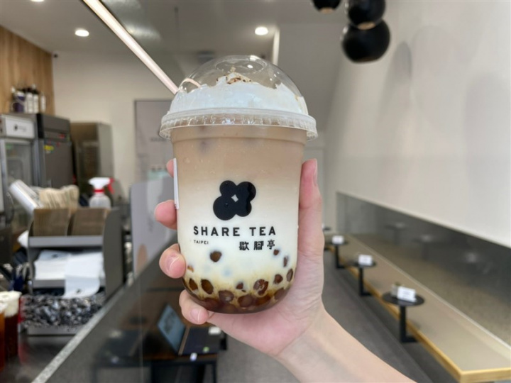 Photo from Sharetea's Facebook page @shareteacafe