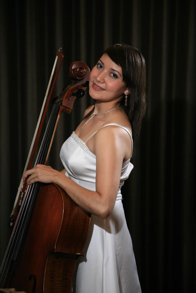 第一位巴拉圭台灣獎學金生獲聘富士康公司重要職位