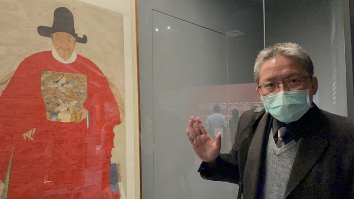 國立台南藝術大學藝術史學系教授盧泰康（圖）表示，「蔡復一畫像」是當前台澎金馬年代最早，且品秩位階極高的明代祖先畫像，也是離島首件國家重要古物。