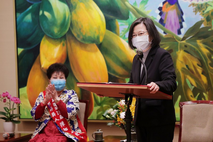 總統接見「第28屆志願服務楷模『金駝獎』得獎人」，並致詞