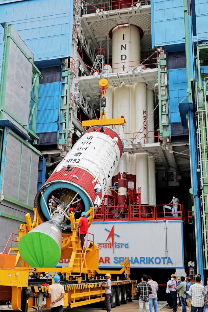 台灣參與開發的立方衛星預定14日在印度發射。圖為極軌衛星發射載具PSLV-C52。（圖取自印度太空研究組織網頁isro.gov.in）