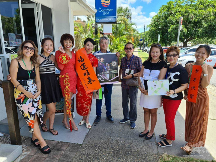 北昆僑界急難救助協會慶元宵活動貴賓合影