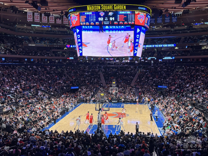 奧克拉荷馬雷霆隊於延長賽以127:123戰勝地主紐約尼克隊