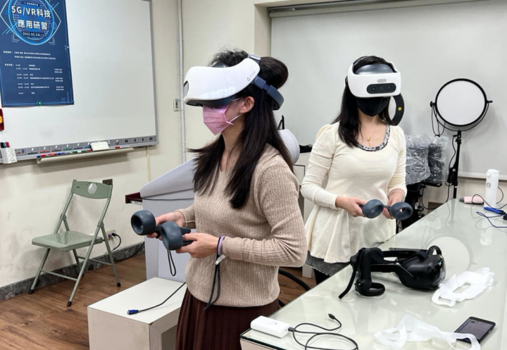 宏達電深耕元宇宙，協助國立台中教育大學攜手台中市北新國中，進行VR融入單元教材學習體驗計畫。（宏達電提供）
