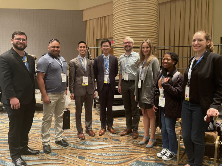 就讀南加州大學（USC）合唱音樂系博士班的聶焱庠 （左4）編曲作品「媽媽的眼睛」（Cina） 入選美國合唱指揮協會（ACDA）西區年會的讀譜會7件作品， 也是唯一入圍的外國作曲人。