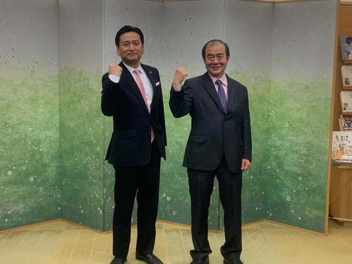 陳總領事拜會佐賀縣知事山口祥義就我屏東縣與該縣建立友好交流關係交換意見