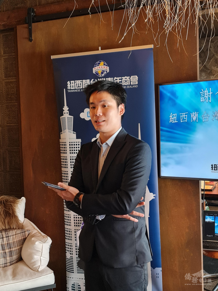 新任會長謝榕城發表感言