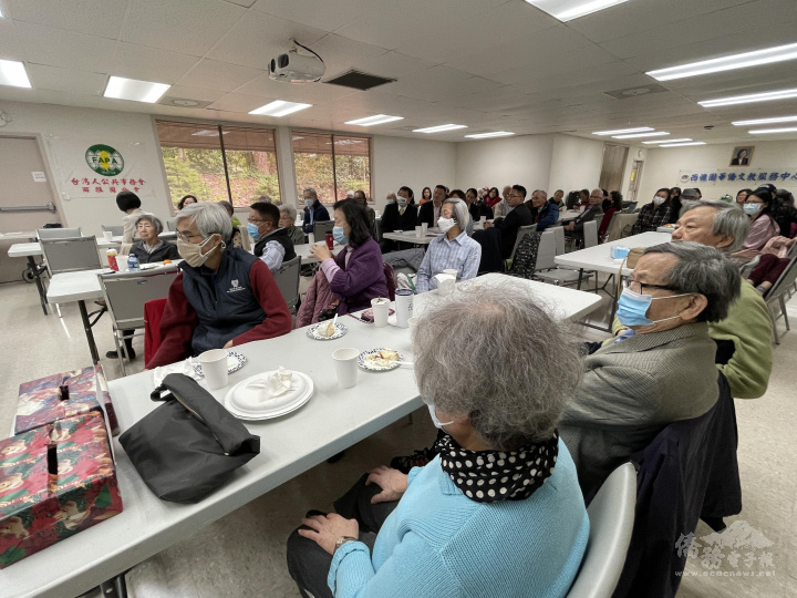 現場參加的臺灣鄉親們